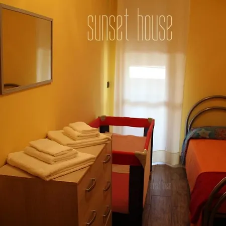 Sunset House * Αλγκέρο